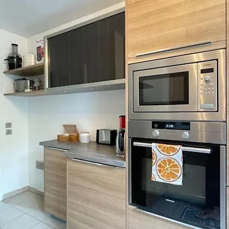 Spacious Marie Апартаменты Серри
