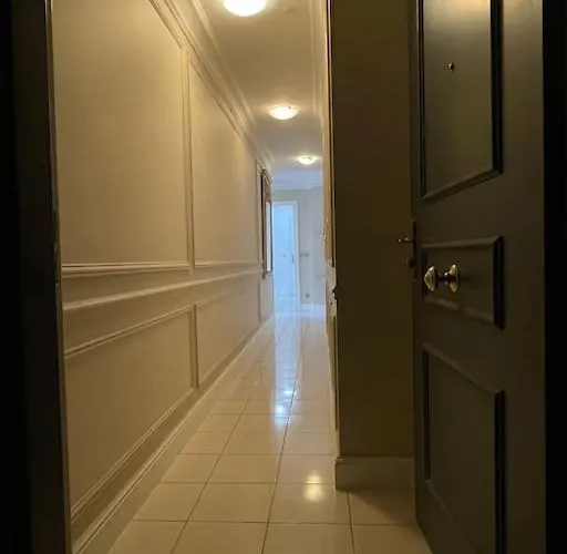 Spacious Marie Апартаменты Серри