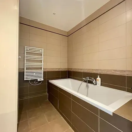 Spacious Marie Apartment