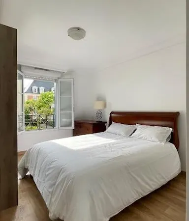 Spacious Marie Apartment *