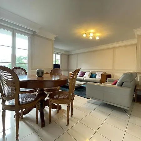 Apartment Spacious Marie *